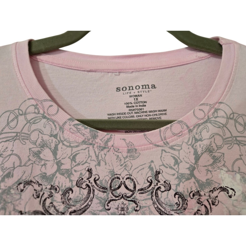 Sonoma Women's 1X Boho Pink Graphic Tee Heraldic Crest Rhinestone Cotton Shirt - Picture 2 of 7